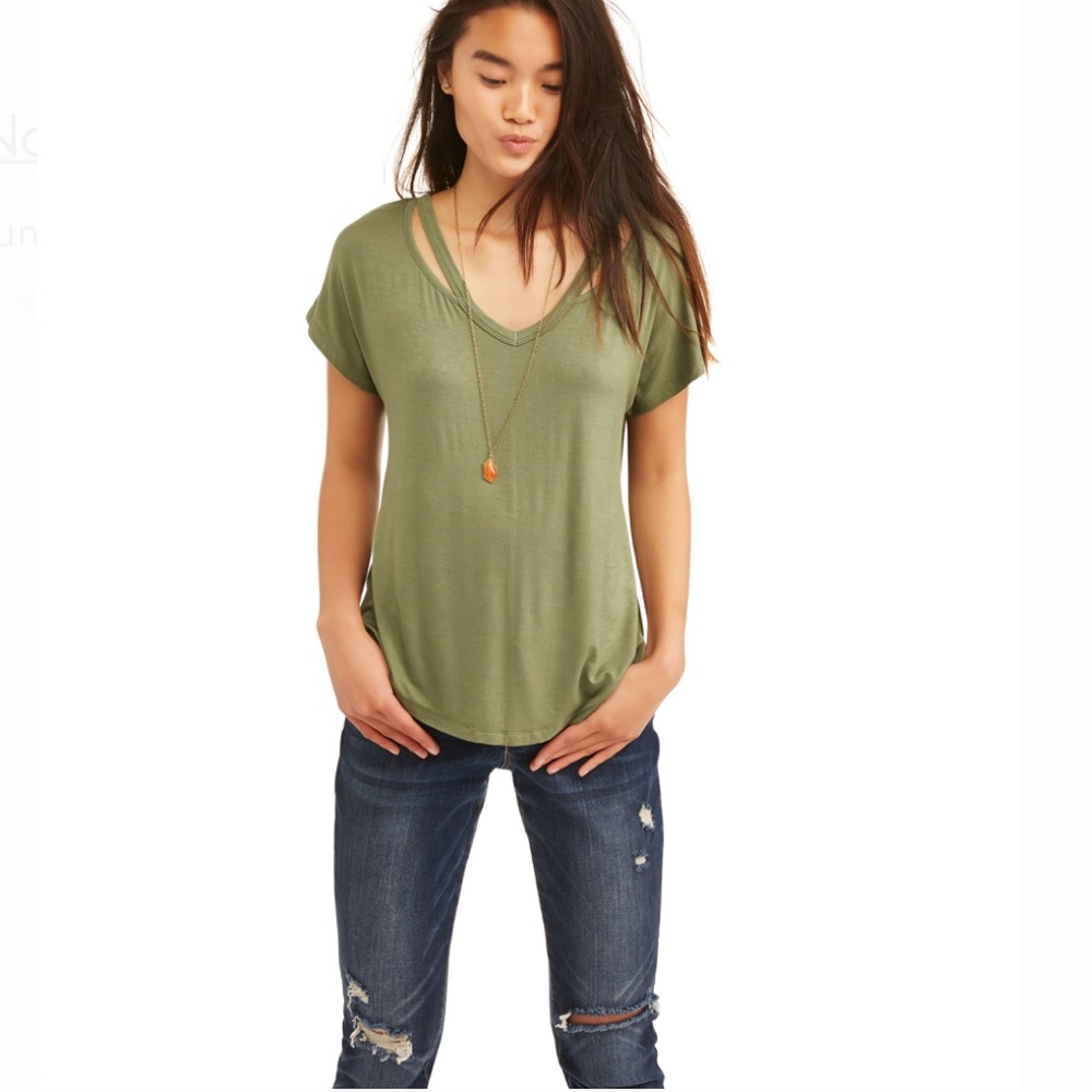 NEW•XL-2X•Soul Sunrise So 90’s Distressed V-Neck CutOut Cottony Soft Tee